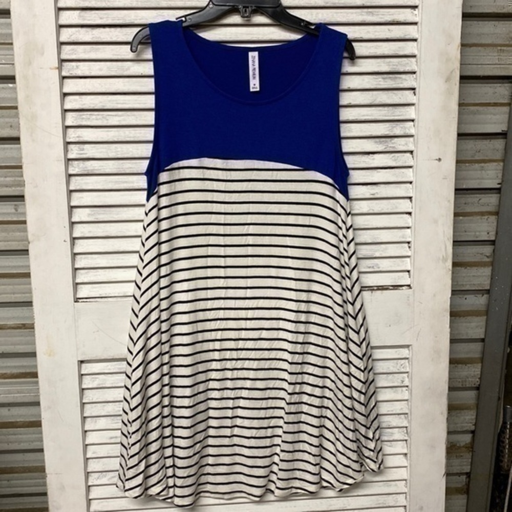Zenana Premium Dress size Medium Royal Blue and Striped with Pockets.